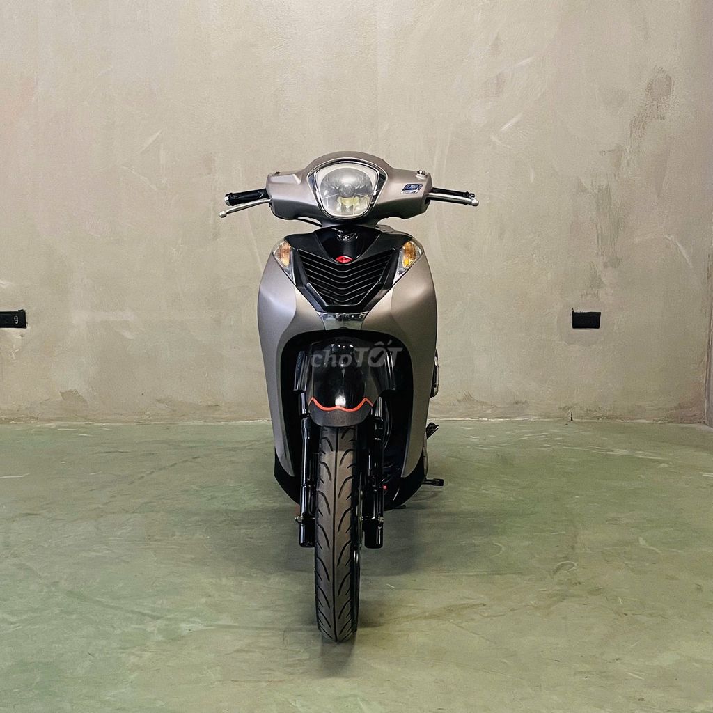 Honda SH Mode Bạc. Mua bán Xe máy tại Quận Bắc Từ Liêm Hà Nội được đăng bởi iMotorbike Hà Nội hình 1