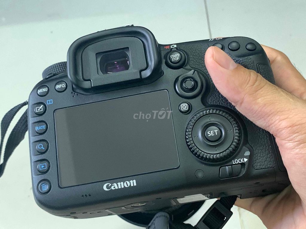 Máy ảnh Canon EOS 7D Mark II Sigma 17-50mm. Mua bán Máy ảnh, Máy quay tại Quận 8 Tp Hồ Chí Minh được đăng bởi Phú hình 1