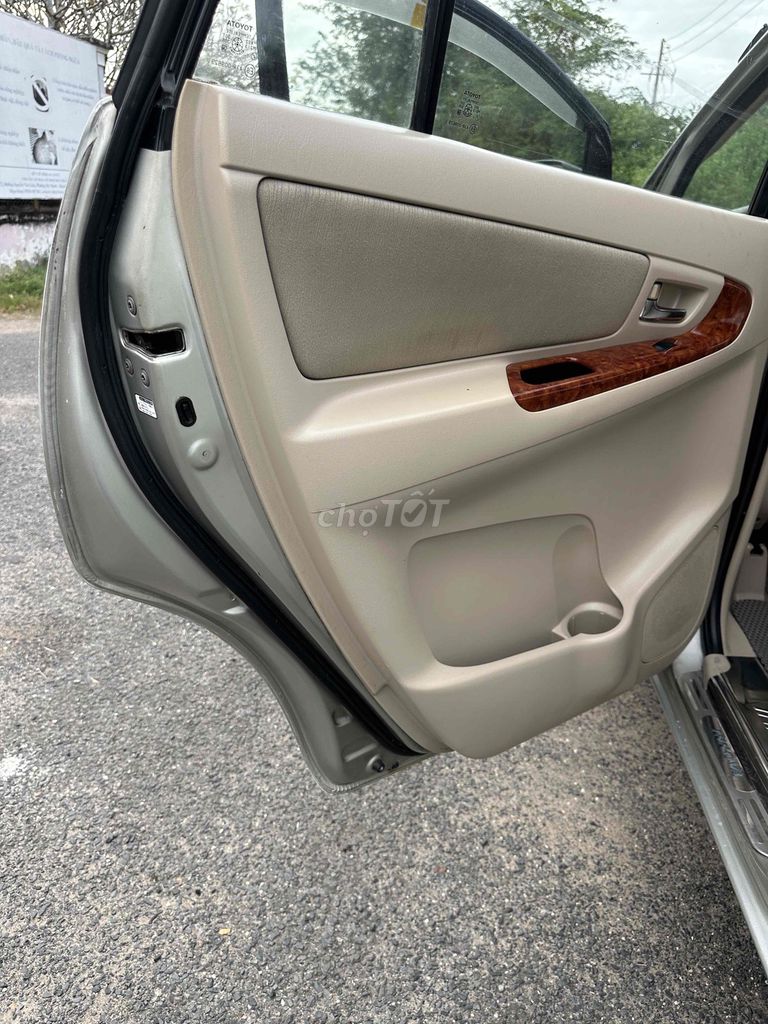 can ban xe gia đinh innova 207 cơp rin ko loi nho. Mua bán Ô tô tại Thành phố Châu Đốc An Giang được đăng bởi nguyenquocduong hình 16