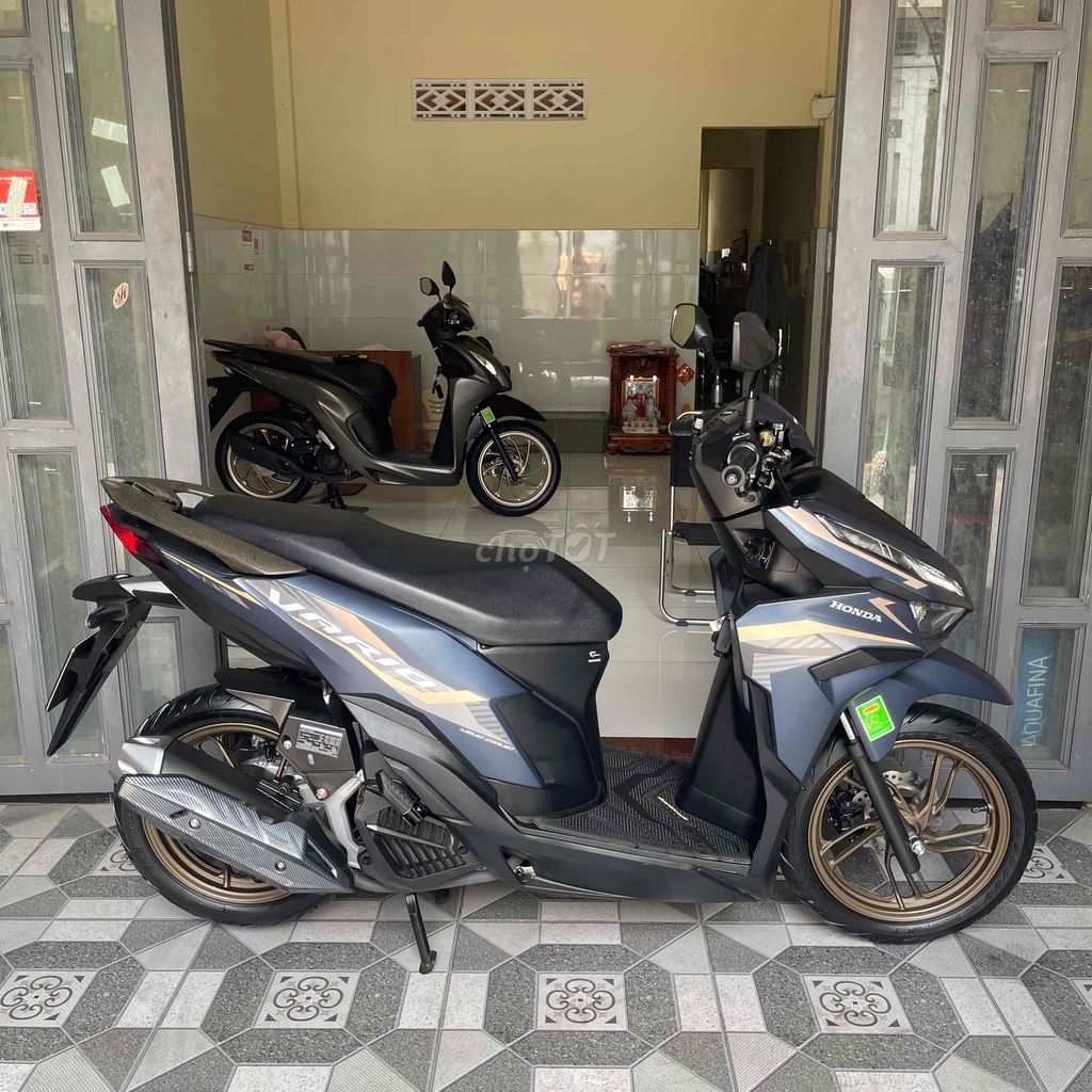 Vario 125 индонезийской сборки спортивная версия, как новый, 1 собств.