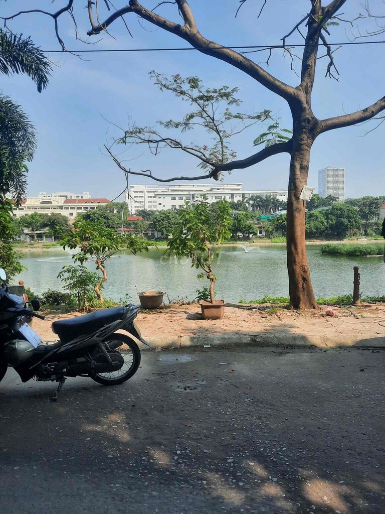 bán lô đất view hồ Đầm Khê - Nguyễn Viết Xuân. Cạnh bv Đa Khoa Hà Đông