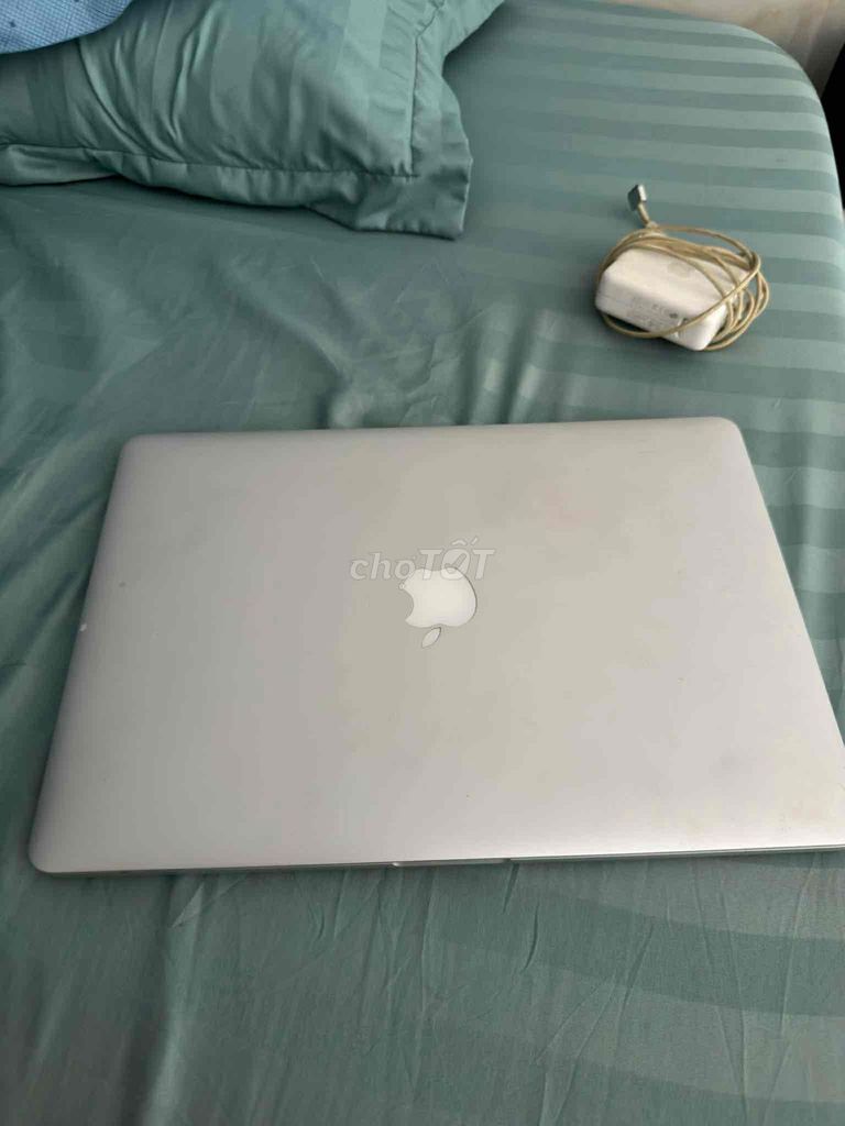 Apple MacBook Pro 2015, chip i7, 16GB/256GB. Mua bán Laptop tại Thị xã Vĩnh Châu Sóc Trăng được đăng bởi Hoài Nhân hình 1