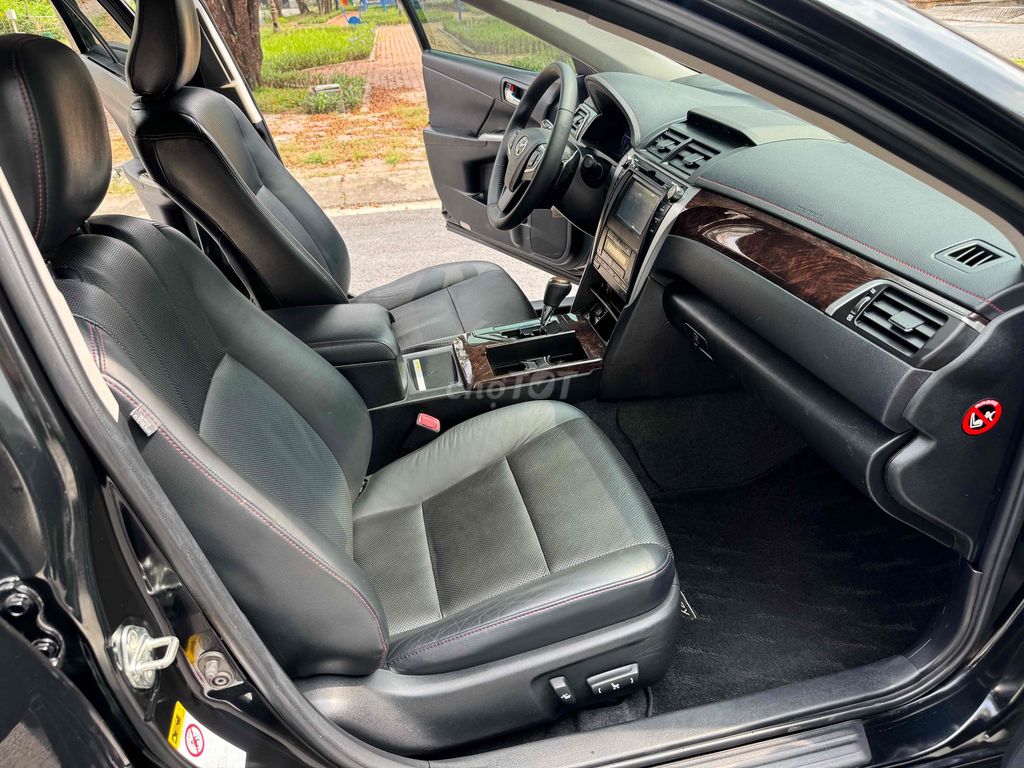 Toyota Camry 2015 2.5Q 91839 km. Mua bán Ô tô tại Quận Bình Tân Tp Hồ Chí Minh được đăng bởi A Đại hình 9