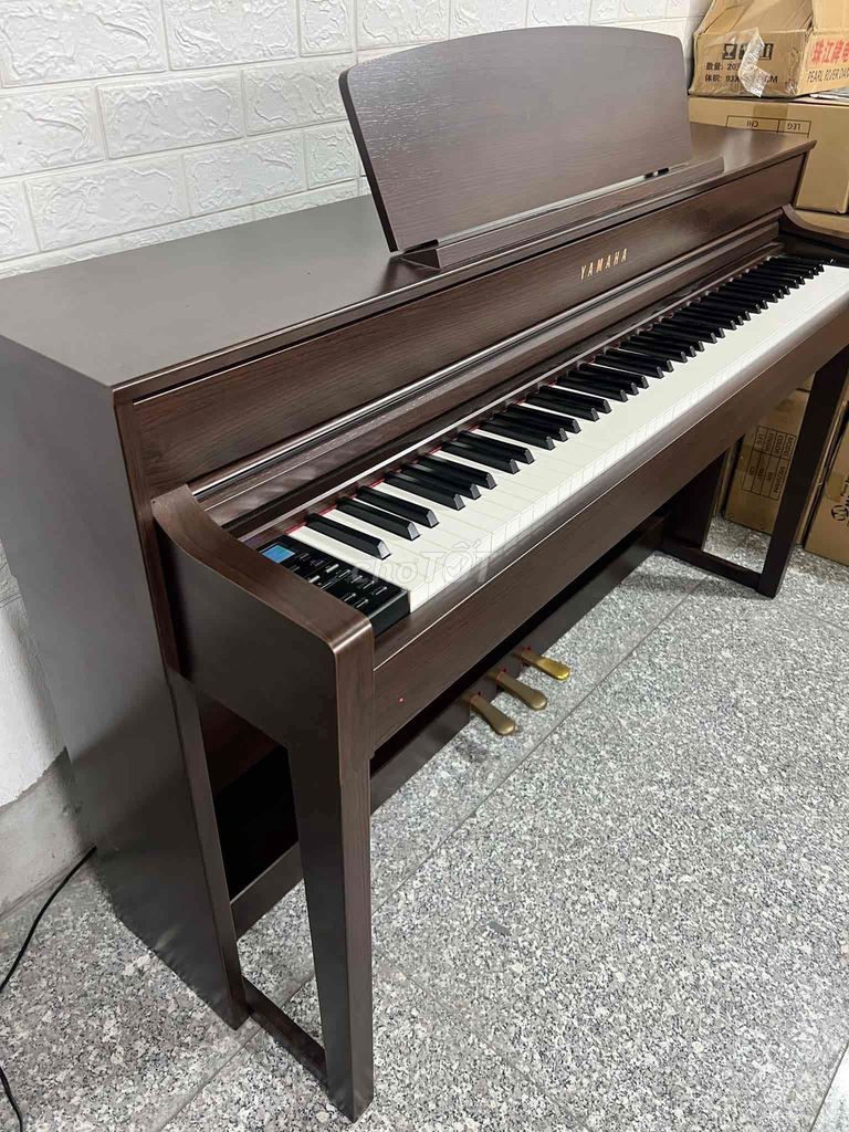 thanh lý piano điện YAMAHA SCLP 5450