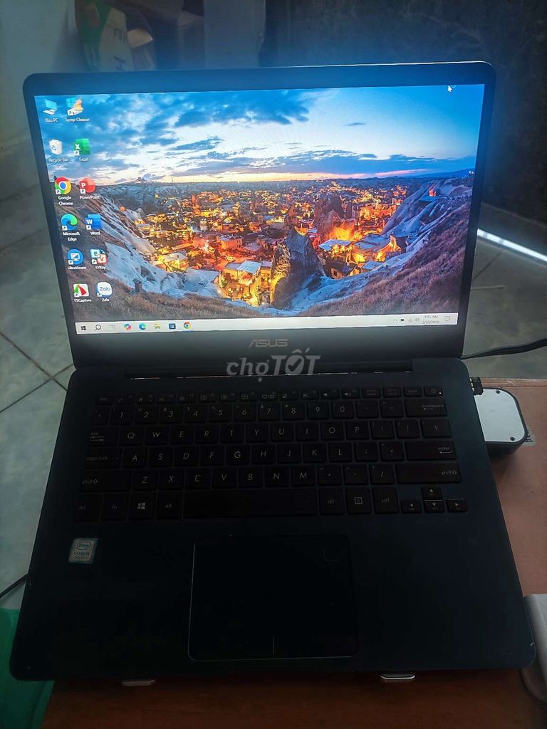 ASUS ZenBook UX430U i5-8250U 14 inch 8GB/128GB. Mua bán Laptop tại Thành phố Dĩ An Bình Dương được đăng bởi Tuấn Lãng hình 1
