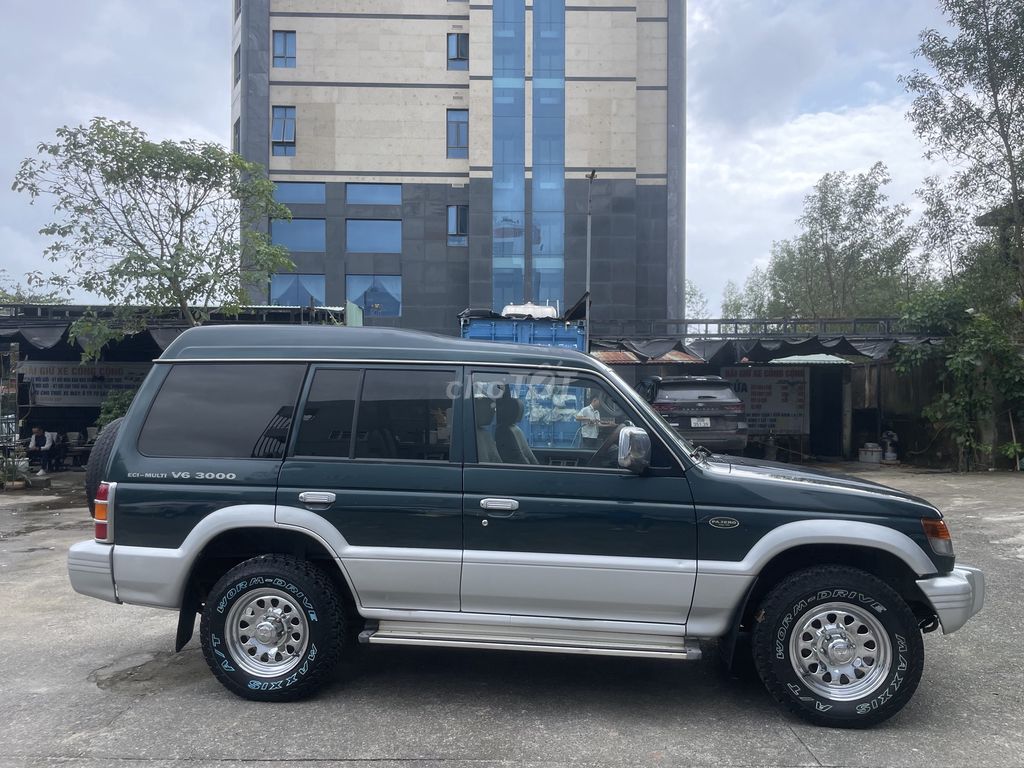 Mitsubishi Pajero 2005 V33/V6 Xanh. Mua bán Ô tô tại Quận Ngũ Hành Sơn Đà Nẵng được đăng bởi Trần Gia Vũ hình 7