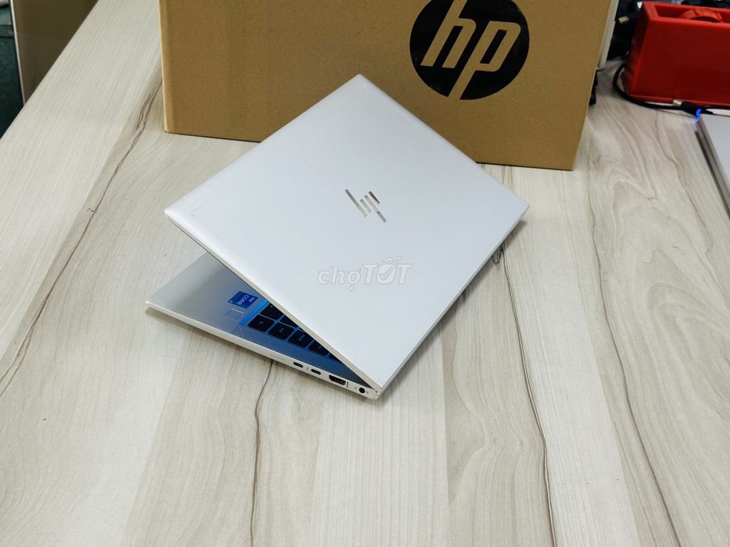 HP EliteBook 840 G7 (Core I7-10610U, 16GB, 256GB)