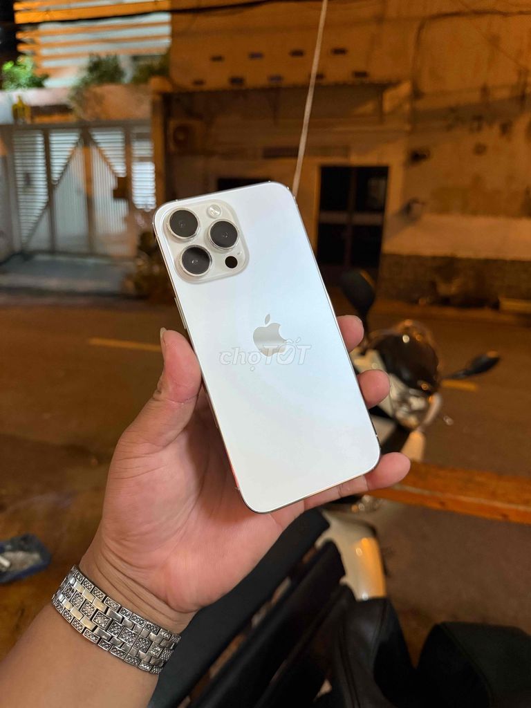 Apple iPhone 14 Pro Max 128GB Bạc Thay màn hình. Mua bán Điện thoại tại Quận Tân Phú Tp Hồ Chí Minh được đăng bởi Lê Châu Thành hình 1