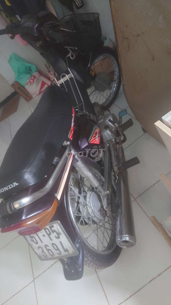 Dream Đài Loan , Xe đầy đủ chức năng, đề còi đèn. Mua bán Xe máy tại Huyện Bình Chánh Tp Hồ Chí Minh được đăng bởi Lê Đức hình 4