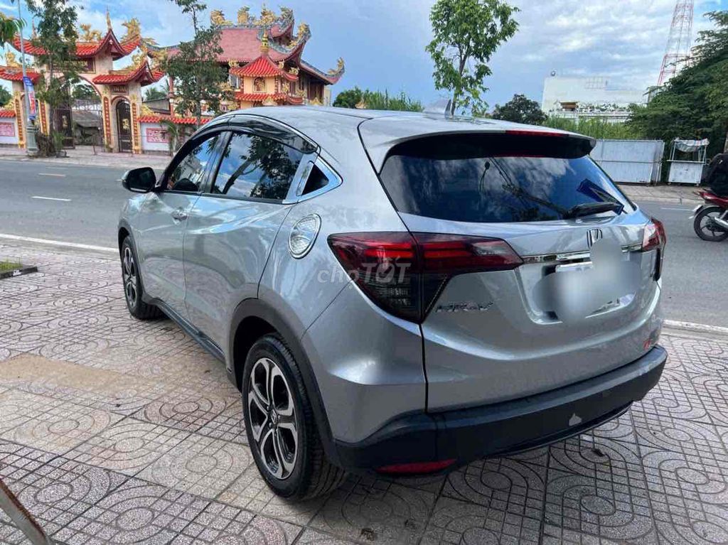 Honda HR-V 2019 - 134000 km. Mua bán Ô tô tại Thành phố Vĩnh Long Vĩnh Long được đăng bởi Thuỳ Phan hình 5