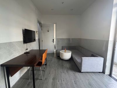 Cho thuê nhà gần chợ bình điền, đầy đủ nội thất.