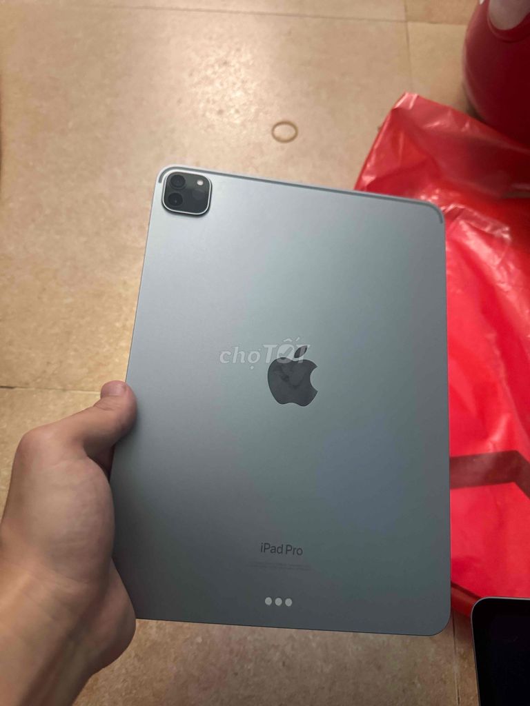 Apple iPad Pro M2 Wifi Xám 256GB 95%. Mua bán Máy tính bảng tại Quận Hoàng Mai Hà Nội được đăng bởi chu  hình 1