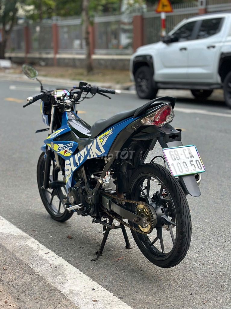 SUZUKI SATRIA 150 – MÁY ZIN CHÍNH CHỦ. Mua bán Xe máy tại Thành phố Thủ Dầu Một Bình Dương được đăng bởi Xe Máy Bình Dương hình 4