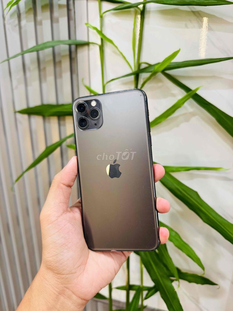 iPhone 11 Pro Max 64G Quốc Tế Full. Mua bán Điện thoại tại Quận Thanh Khê Đà Nẵng được đăng bởi Thuỳ Trang hình 1