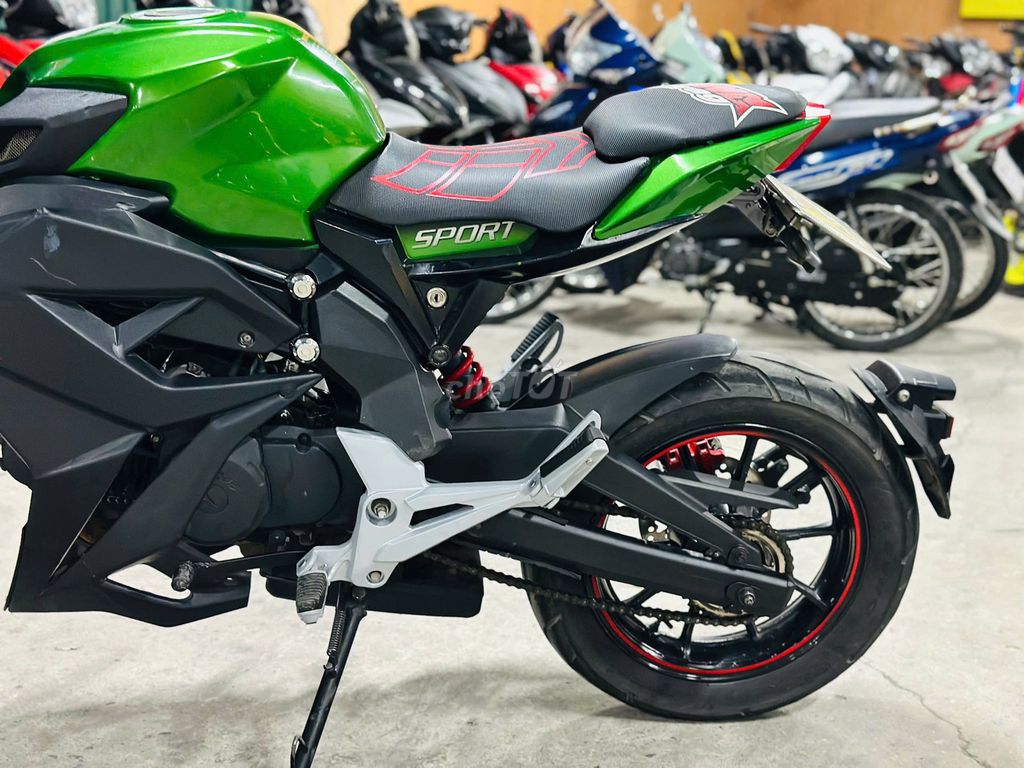 XE MÁYTHANH TÙNG_MV AGUSTA125 MÀU XANH XE ZIN CHẤT. Mua bán Xe máy tại Quận Bắc Từ Liêm Hà Nội được đăng bởi THANH TÙNG hình 7