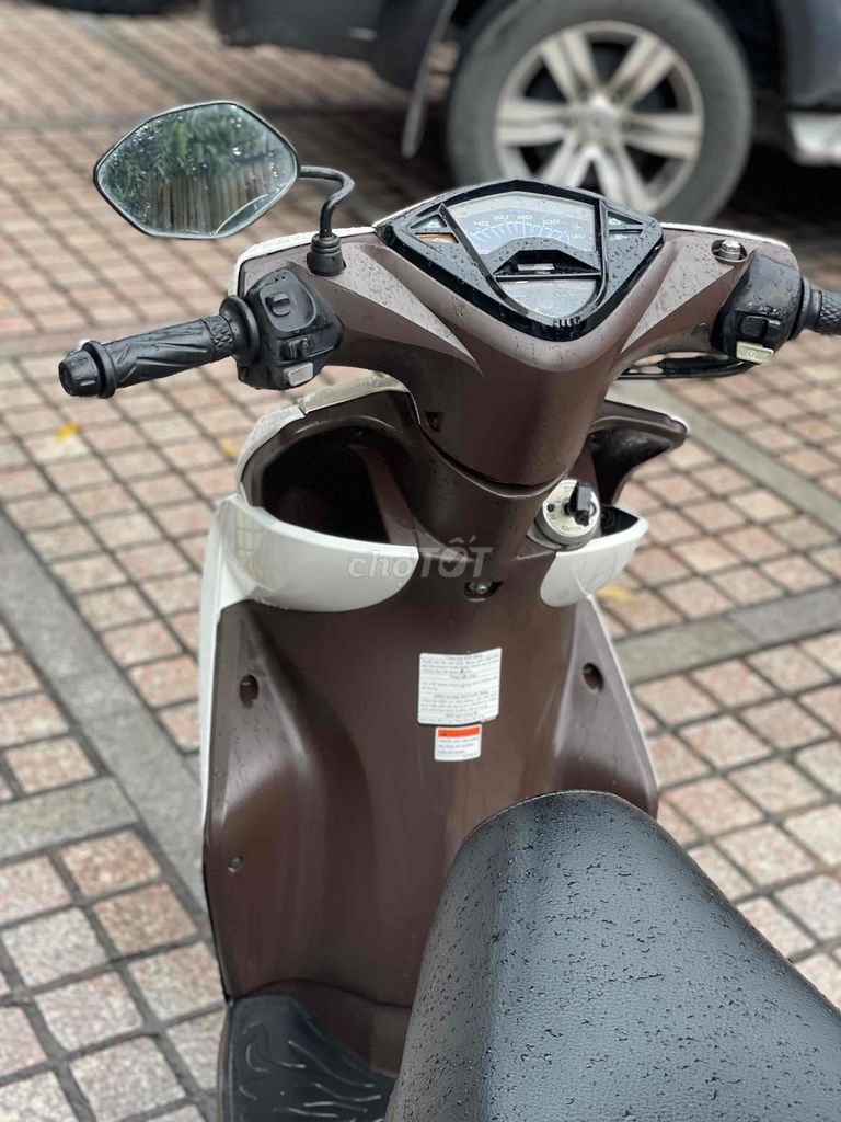 Luvias Fi mới 90% trả trc 7tr9 nhận xe bao nợ xấu. Mua bán Xe máy tại Quận 7 Tp Hồ Chí Minh được đăng bởi Dương Đạt hình 2