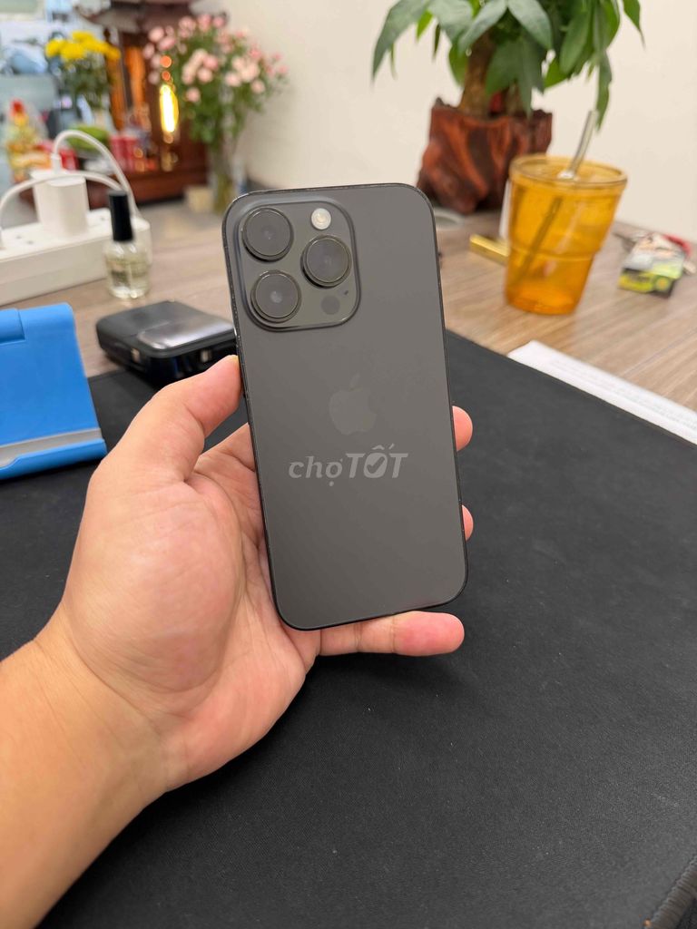 Apple iPhone 14 Pro 128GB bản có khay sim giá HSSV. Mua bán Điện thoại tại Quận Thanh Xuân Hà Nội được đăng bởi Hiếu hình 1