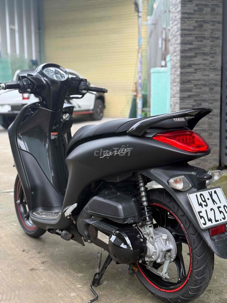 🌈 Janus 2018 Khoá Thông Minh—Xe Đẹp/ Máy Zin. Mua bán Xe máy tại Thành phố Biên Hòa Đồng Nai được đăng bởi Phong hình 5