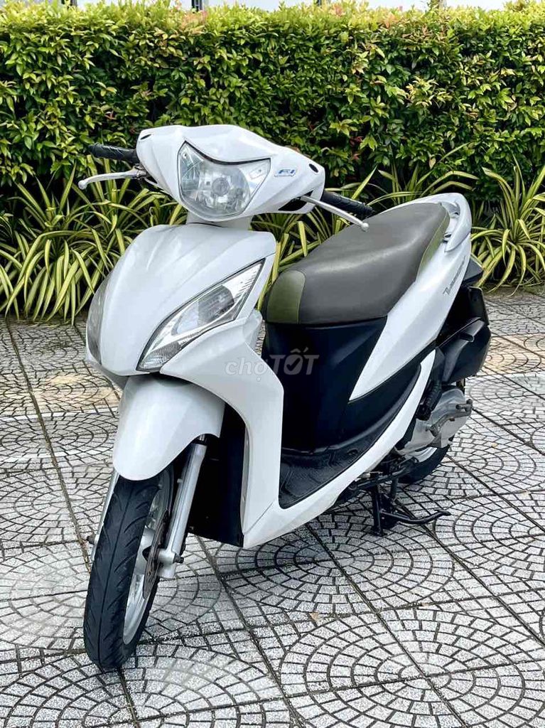 honda vision nguyên rin chính chủ biển 43. Mua bán Xe máy tại Quận Hải Châu Đà Nẵng được đăng bởi nguyễn thị hà hình 1