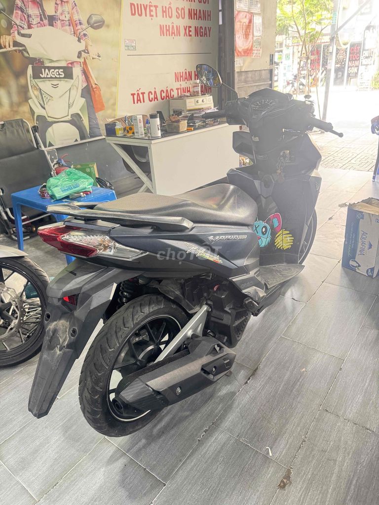 Honda Vario 2017 Xám 30355 km. Mua bán Xe máy tại Quận Bình Tân Tp Hồ Chí Minh được đăng bởi xe máy TÂN TIẾN LỘC 1 hình 4