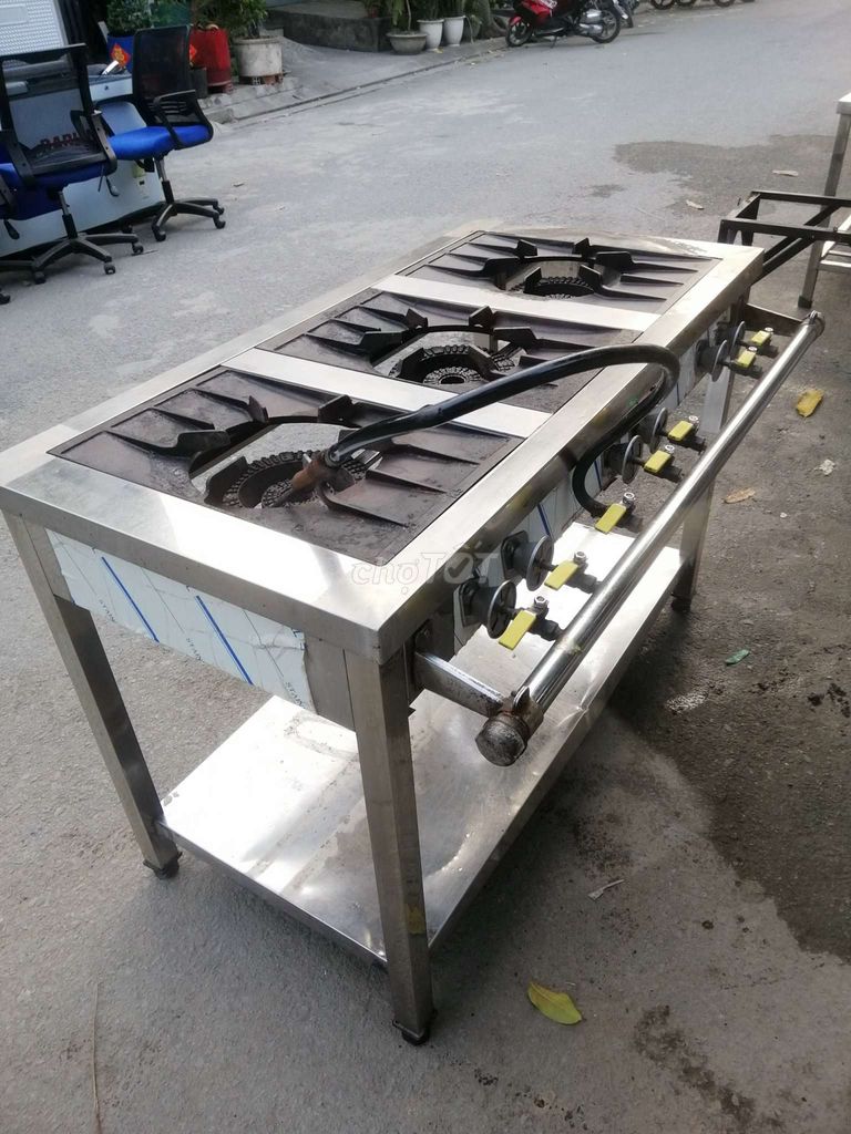 Thanh lý bếp gas 3 họng Hàn Quốc đẹp giá rẻ. Mua bán Bếp, lò, đồ điện nhà bếp tại Quận Bình Tân Tp Hồ Chí Minh được đăng bởi Trần Gia Phát hình 1