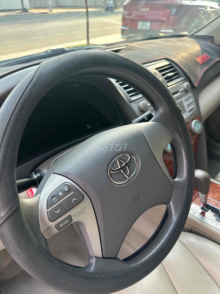 Toyota Camry LE 2007 Nhập Mỹ 68.000 Mile. Mua bán Ô tô tại Thành phố Biên Hòa Đồng Nai được đăng bởi Tran Hieu Car hình 11