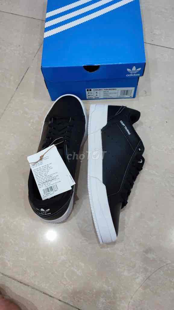 bán tl 1/2 giá tem hãng giầy Adidas ko đi đến. Mua bán Giày dép tại Quận Hoàng Mai Hà Nội được đăng bởi Phạm hình 2