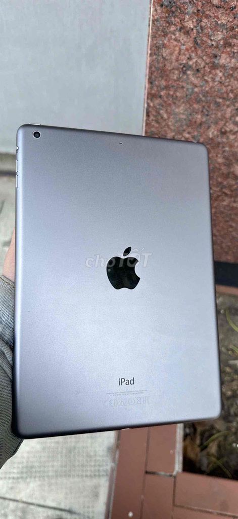 Apple iPad Air 32GB Xám. Mua bán Máy tính bảng tại Huyện Trảng Bom Đồng Nai được đăng bởi Thyy hình 1