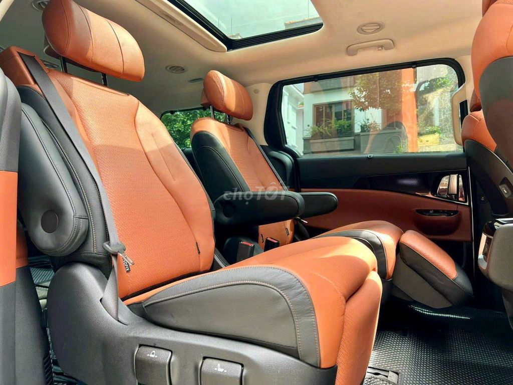 Kia Carnival 2023 Signature 2.2D - 25,000 km.. Mua bán Ô tô tại Thành phố Thủ Đức Tp Hồ Chí Minh được đăng bởi Đức Tứ Bánh hình 9