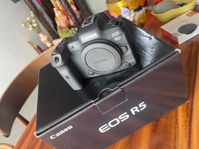 Canon R5 fullbox 99,9999%