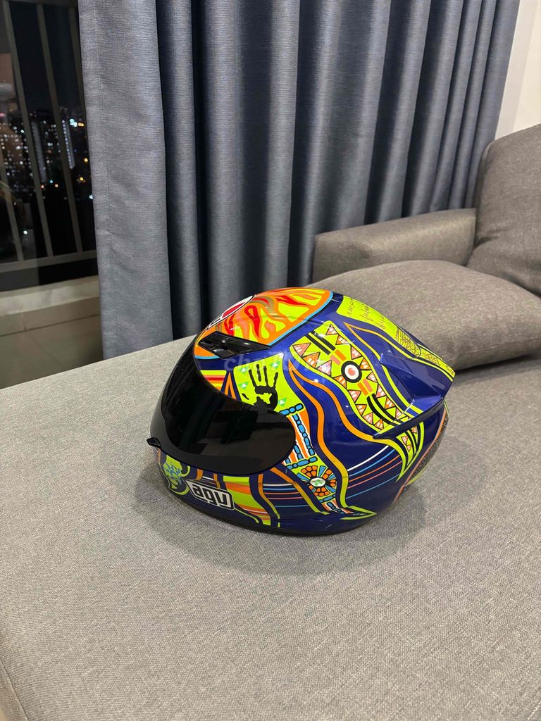 CẦN BÁN NÓN AGV K3 SV TEM ROSSI – GIÁ 2.000.000 VN