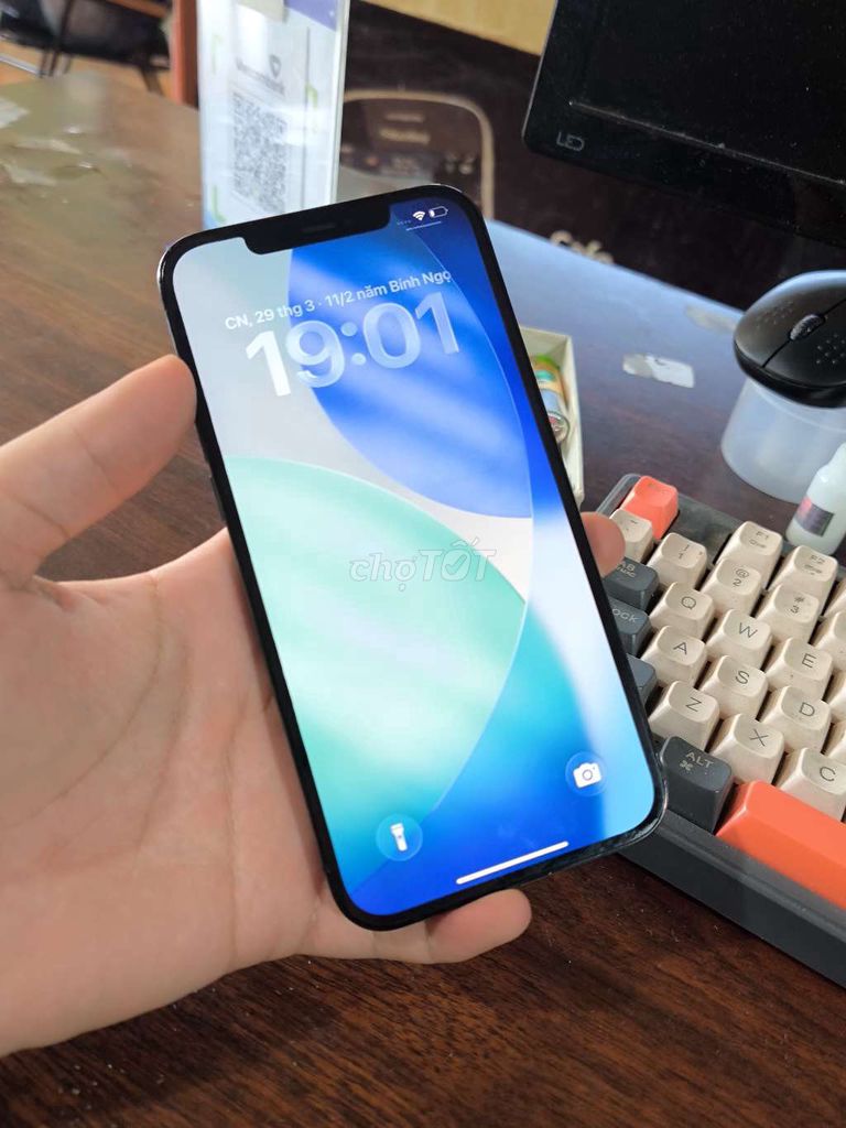 Apple iPhone Air 256GB Vàng. Mua bán Điện thoại tại Thành phố Thủ Dầu Một Bình Dương được đăng bởi Việt Phê hình 1