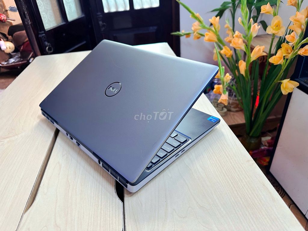 Dell Precision 7560 US - Core i5-11500H/16GB/256GB. Mua bán Laptop tại Quận Thanh Xuân Hà Nội được đăng bởi Vũ Vân Hoàng hình 1