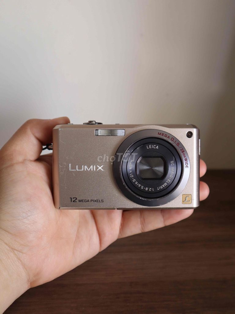 Máy ảnh Panasonic LUMIX FX100. Mua bán Máy ảnh, Máy quay tại Quận Bình Tân Tp Hồ Chí Minh được đăng bởi Lapin Digital Camera  hình 1