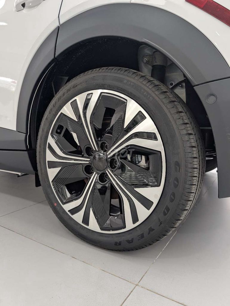 VinFast VF6 PLUS Bản Mỹ Trắng. Mua bán Ô tô tại Thành phố Thủ Đức Tp Hồ Chí Minh được đăng bởi Phương Anh VF Thủ Đức  hình 9