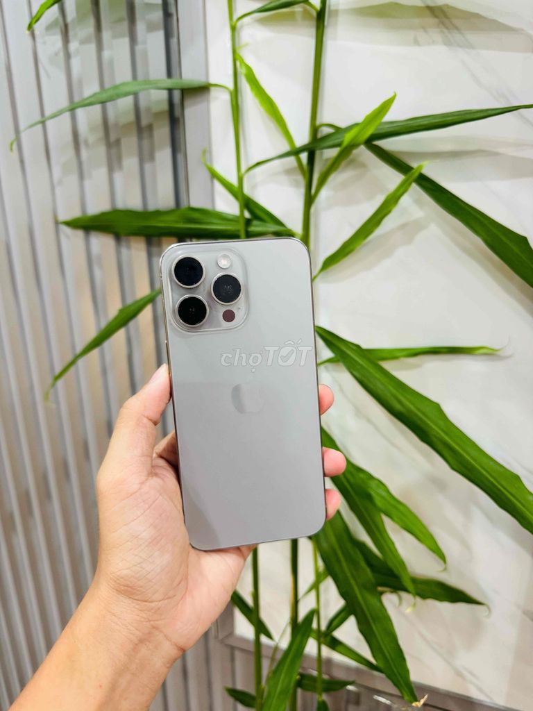 iPhone 15 Pro Max 256G Quốc Tế Full chức năng. Mua bán Điện thoại tại Quận Thanh Khê Đà Nẵng được đăng bởi Sky Phone hình 1
