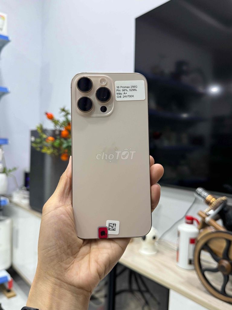 iPhone 16 Pro Max 256G Quốc tế P99% zin ốc đẹp. Mua bán Điện thoại tại Huyện Hóc Môn Tp Hồ Chí Minh được đăng bởi Thu hình 1