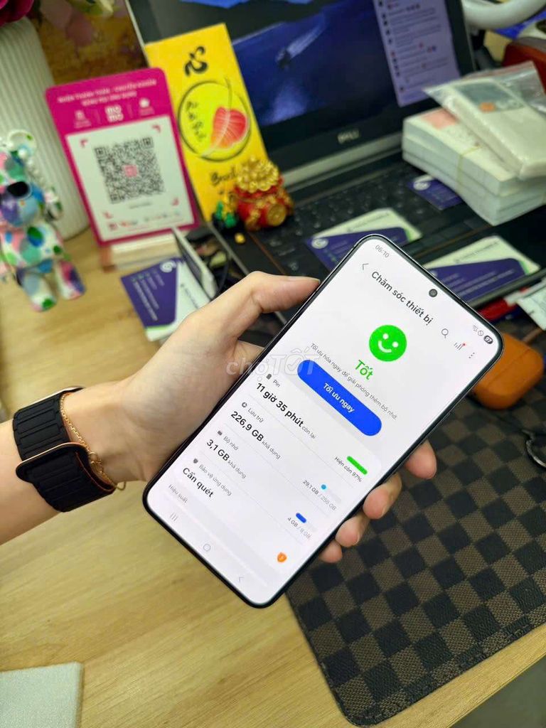 Samsung Galaxy S22plus 5G 8GB/256GB Đen. Mua bán Điện thoại tại Thành phố Thủ Đức Tp Hồ Chí Minh được đăng bởi Minh phương hình 1