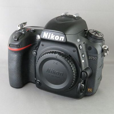 Body Nikon D750 LIKENEW