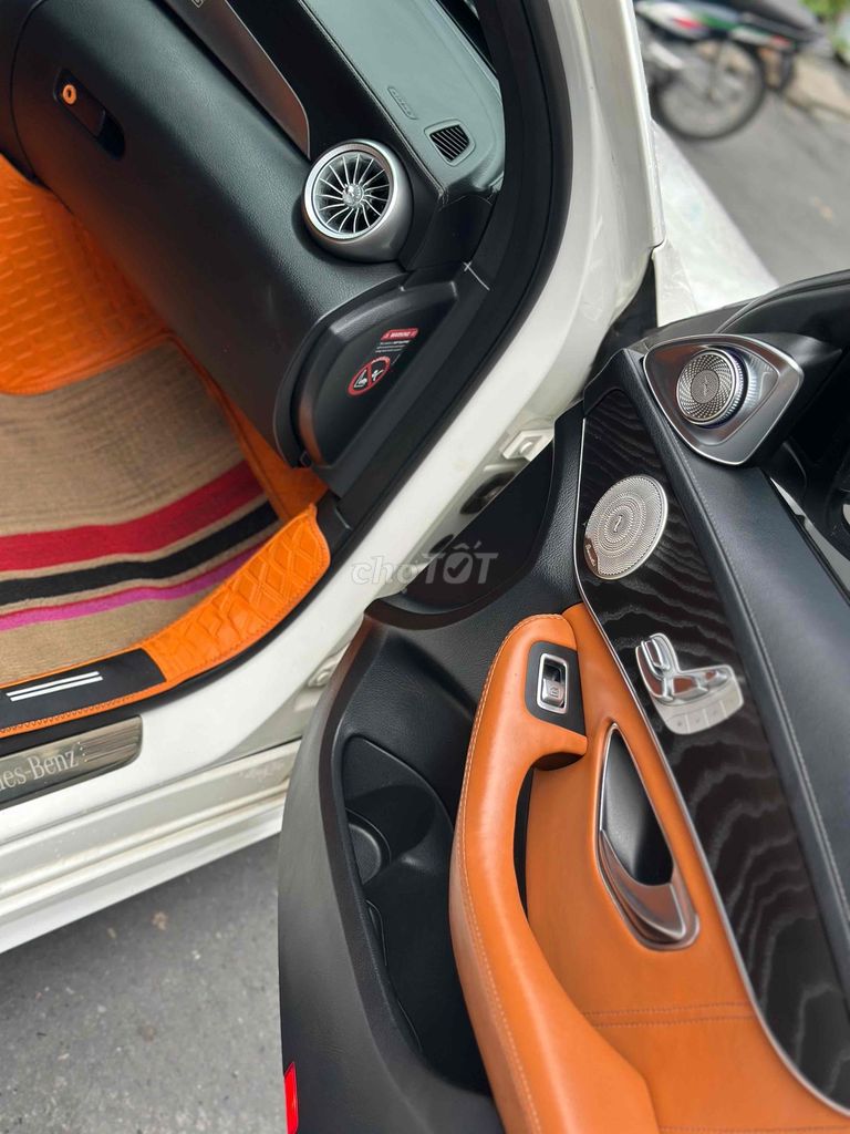 Mercedes Benz C Class 2016 C300 AMG - 99000 km. Mua bán Ô tô tại Quận 7 Tp Hồ Chí Minh được đăng bởi Thông Sport  hình 5