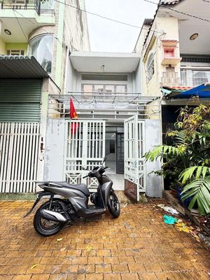 Nhà nguyên căn mặt tiên Trần Thủ Độ (3pn, 2wc). Dtsd 160m2