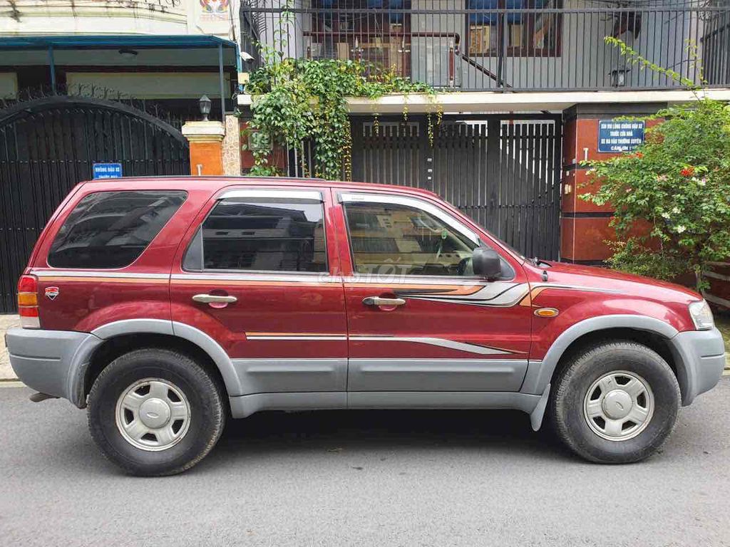 Ford Escape 2.0 Đỏ. Mua bán Ô tô tại Thị xã Tân Uyên Bình Dương được đăng bởi Son Pham hình 3