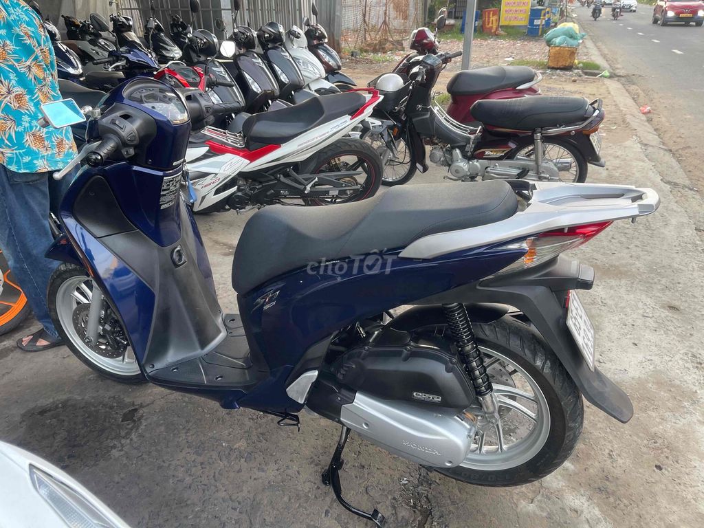 Honda SH150 2014 Xanh 44020 km. Mua bán Xe máy tại Quận Bình Thuỷ Cần Thơ được đăng bởi Cửa hàng xe máy Minh Triều hình 2