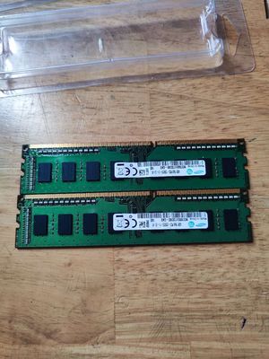 Ram Samsung DDR3, 4GB/1 thanh, giá trên là 2 thanh