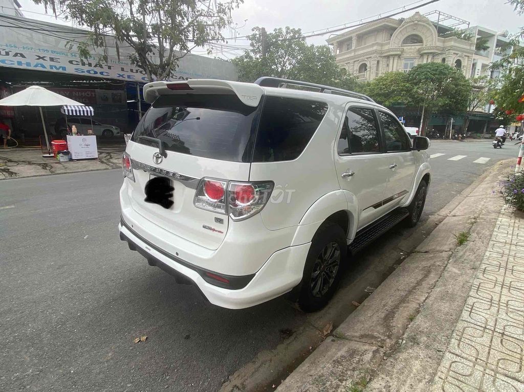 Toyota Fortuner 2014 2.7V 4x2 AT - 110000 km. Mua bán Ô tô tại Quận Bình Tân Tp Hồ Chí Minh được đăng bởi Anh Tú hình 1