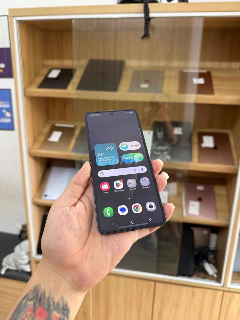 Samsung Zflip 7 512GB Đen Like New 99%. Mua bán Điện thoại tại Quận Đống Đa Hà Nội được đăng bởi KT Hà Nội Mobile hình 1