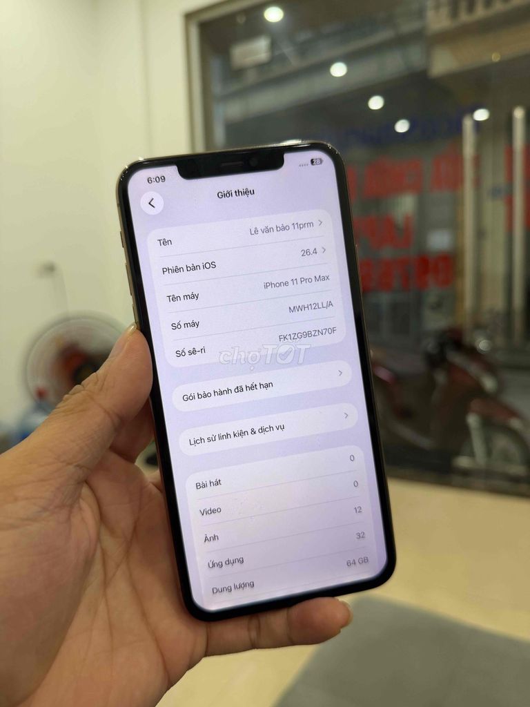 iPhone 11 Pro Max 64GB Vàng Thay màn. Mua bán Điện thoại tại Quận Đống Đa Hà Nội được đăng bởi Ng Hoang Anh hình 1