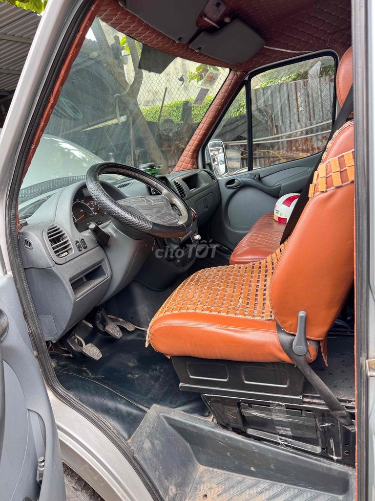 Mercedes Sprinter tải van 6 người 900kg 9 chủ ký. Mua bán Ô tô tại Quận Bình Tân Tp Hồ Chí Minh được đăng bởi thành tâm  hình 4