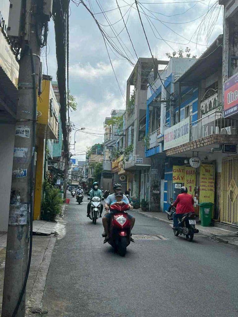 Cho thuê nhà nguyên căn mặt tiền Võ Thành Trang Tân Bình