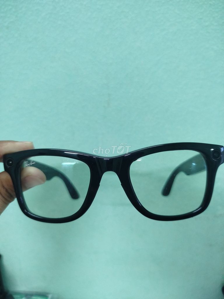 Kính mắt camera Ray-Ban Meta Đen. Mua bán Phụ kiện thời trang khác tại Quận Hải Châu Đà Nẵng được đăng bởi Hong Quang hình 1